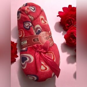 Heart Slippers 🤍